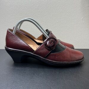 🌹Sofft Brown Red Mary Jane Shoes Womens 8 Work Office Casual Narrow Fit